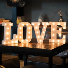 LOVE英文字母LED灯(1套）